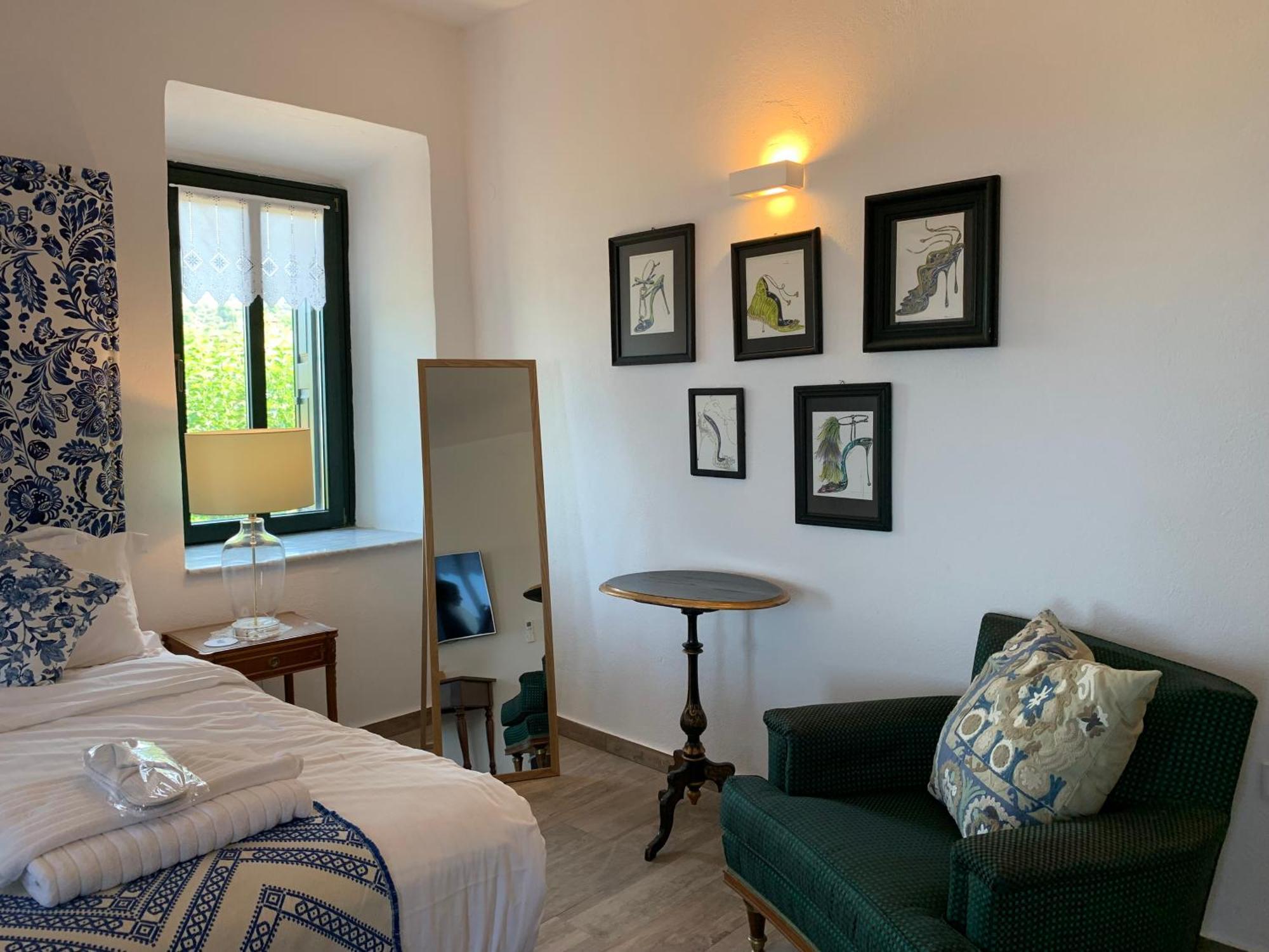 Villa Vager Mani Hotel 卡拉马塔 外观 照片