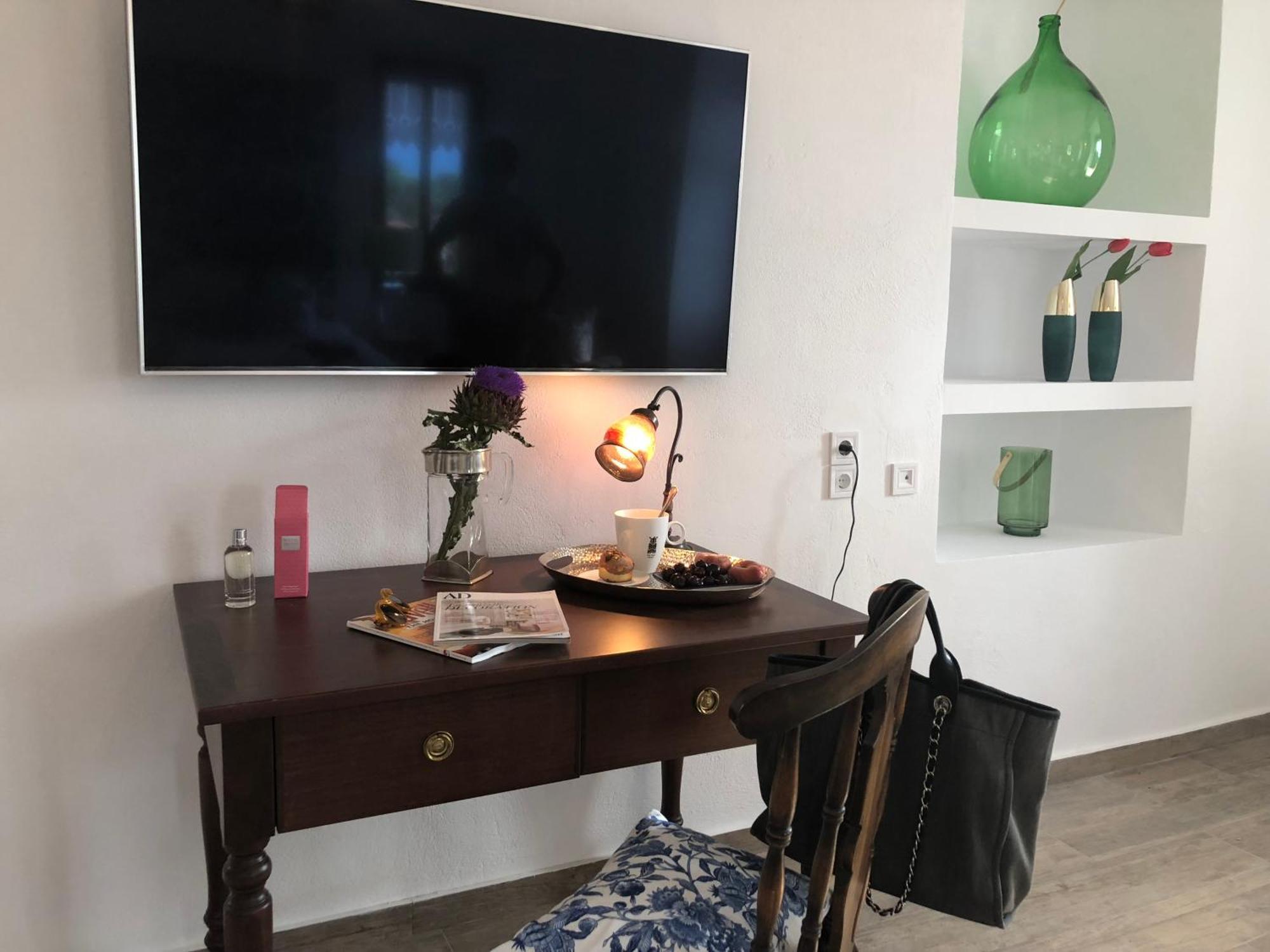 Villa Vager Mani Hotel 卡拉马塔 外观 照片